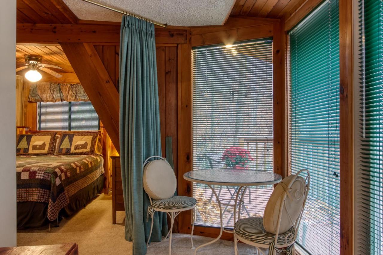 Mountain Springs Chalet Gatlinburg Buitenkant foto